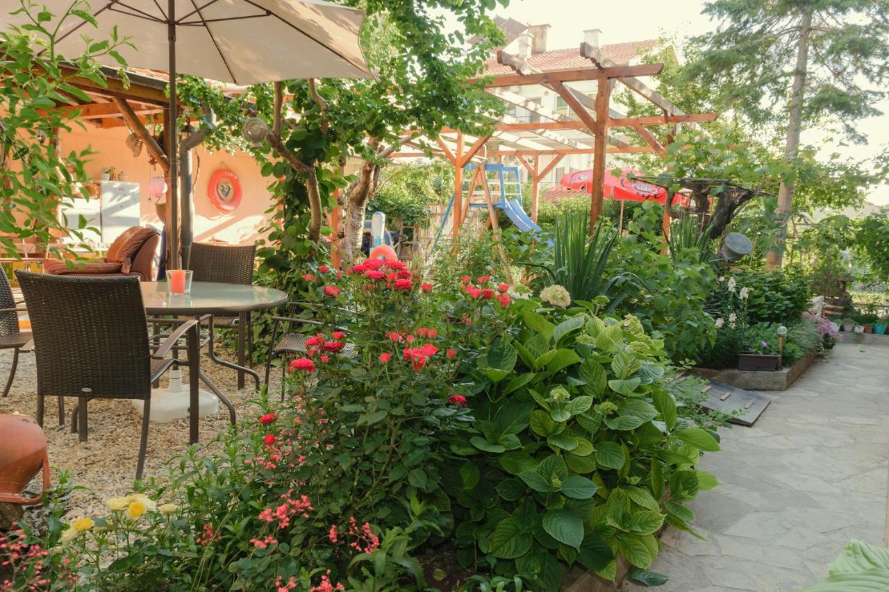 Holiday House Gendar, Черноморец Екстериор снимка